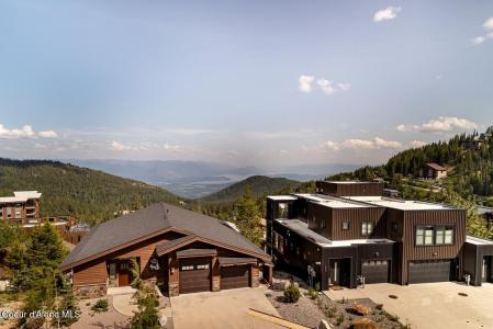98 Chutes Lane, Sandpoint, Idaho 83864, HOA KỲ