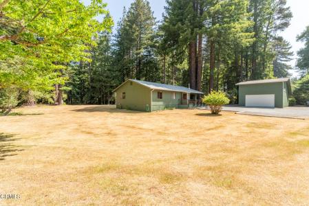 10850 Cummings Lane, Mendocino, California 95460