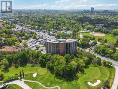 7811 YONGE STREET, Markham (thornhill), Ontario L3T 4S3, Canada