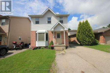 281 BLUE FOREST DRIVE, London North (north I), Ontario N6G 3J7, Canada