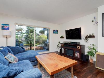 2427 AMHERST AVE, Sidney, British Columbia V8L 2H1, Canada