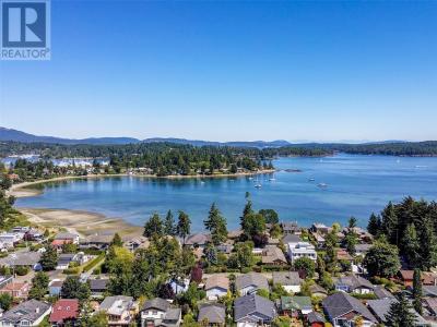2427 AMHERST AVENUE, Sidney, Colúmbia Britânica V8L 2H1, CANADÁ