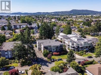 2427 AMHERST AVENUE, Sidney, British Columbia V8L 2H1, Canada