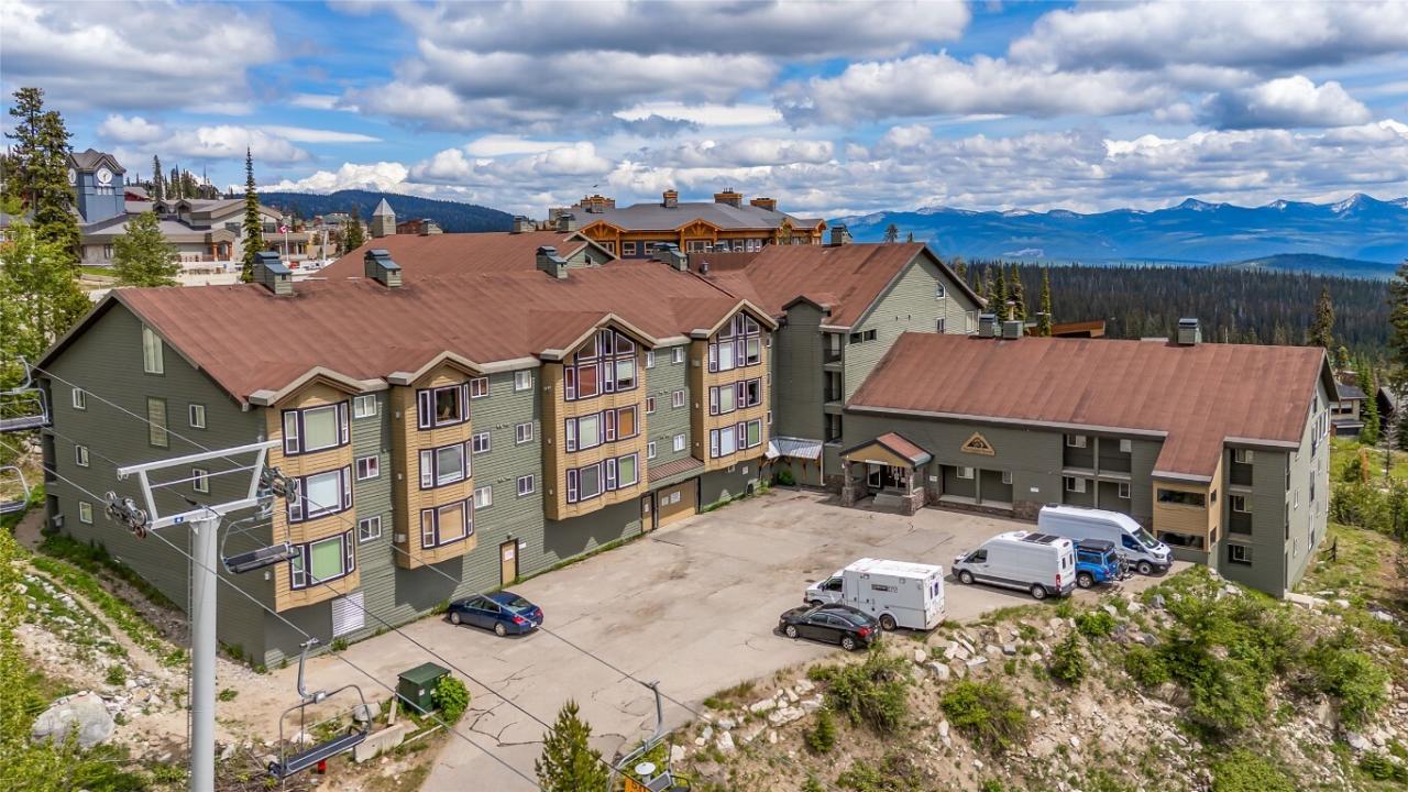 105 KETTLE VIEW ROAD, Big White, British Columbia V1Y 4C9, Canada