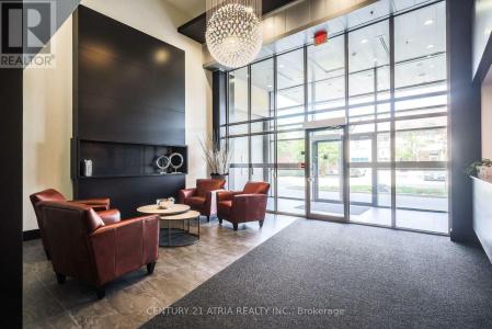 120 DALLIMORE CIRCLE, Toronto (banbury-don Mills), Ontario M3C 4J1, Canadá