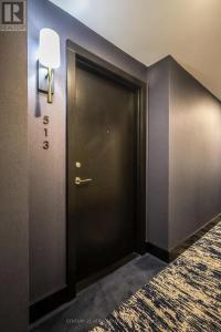 120 DALLIMORE CIRCLE, Toronto (banbury-don Mills), Ontario M3C 4J1, Canadá
