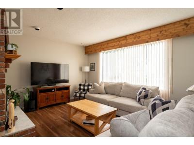 3158 WALLACE CRESCENT, Prince George, Colombia Británica V2K 3R6, Canadá