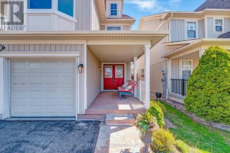 53 KINROSS AVENUE, Whitby (brooklin), Ontario L1M 2C4, Canada