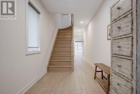 1645 SHINING STAR CHASE, Pickering (duffin Heights), Ontario L1X 0H9, Canada