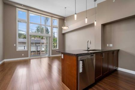 4303 1 STREET NE, Calgary, Alberta T2E 7M3, Canadá