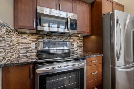 4303 1 STREET NE, Calgary, Alberta T2E 7M3, Canada