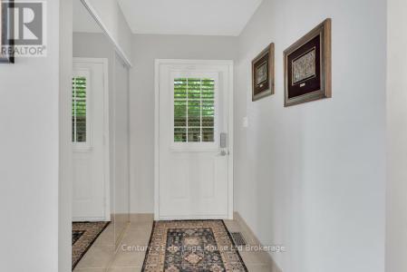 181 THAMES STREET NORTH, Ingersoll (ingersoll - North), Ontario N5C 3E1, Kanada