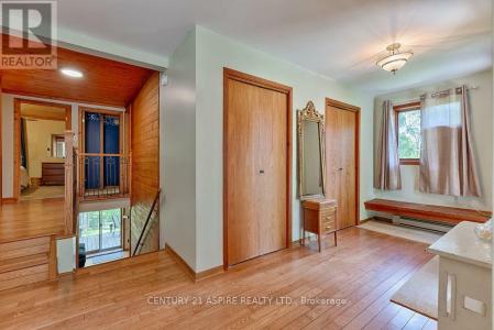 551 WHISPERING PINES CRESCENT, Laurentian Valley, Ontario K8A 6W4, Canada