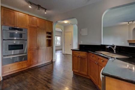 230 WESTMOUNT CRESCENT, Okotoks, Alberta T1S 2J2, Canada