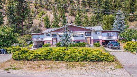 396 MOUBRAY ROAD, Kelowna, British Columbia V1V 1R4, Canada