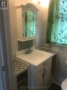 794 RITSON ROAD SOUTH, Oshawa (lakeview), Ontario L1H 5L4, Canada