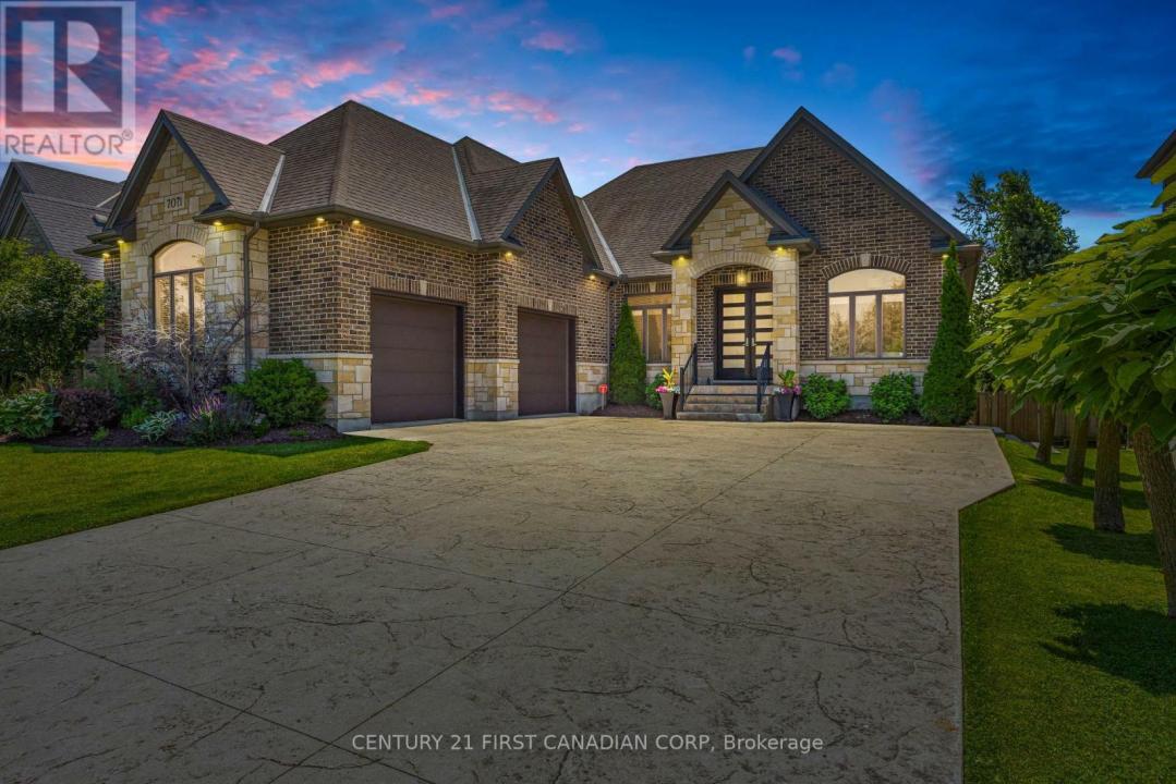 7071 CLAYTON WALK, London South (south V), Ontario N6P 0A1, Canada