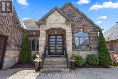 7071 CLAYTON WALK, London South (south V), Ontario N6P 0A1, Canada