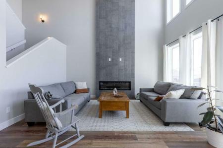 4889 7TH STREET W, Claresholm, 阿爾伯塔 T0L 0T0, 加拿大