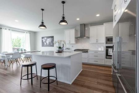 4889 7TH STREET W, Claresholm, 阿爾伯塔 T0L 0T0, 加拿大