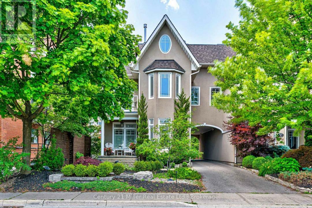 2377 ONTARIO STREET, Oakville (br Bronte), Ontario L6L 1A6, Canada