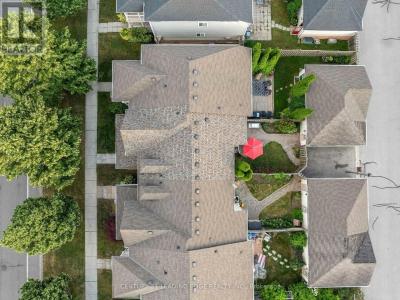 26 BAYSIDE GATE, Whitby (port Whitby), Ontario L1N 9T1, Canadá