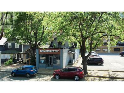 1560 BAY AVENUE, Trail, British Columbia V1R 4B3, Canada