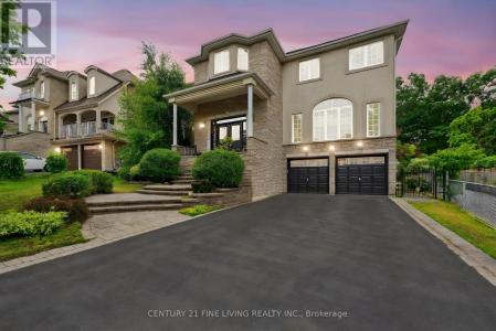 46 CUMMING DRIVE, Barrie (ardagh), Ontario L4N 0C5, Canada