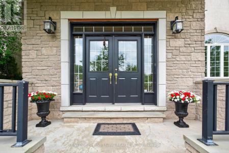46 CUMMING DRIVE, Barrie (ardagh), Ontario L4N 0C5, Canada