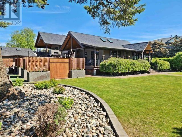 683 ST LAURENT AVENUE, Quesnel, British Columbia V2J 2E5, Canada