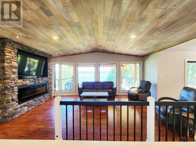 4864 TEN MILE LAKE ROAD, Quesnel, British Columbia V2J 6X1, Canada