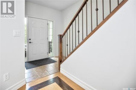 23 19TH STREET E, Prince Albert, Saskatchewan S6V 1J1, Canada