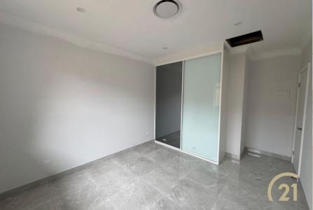 71A Hilltop Road, Merrylands, NSW 2160, Austrália