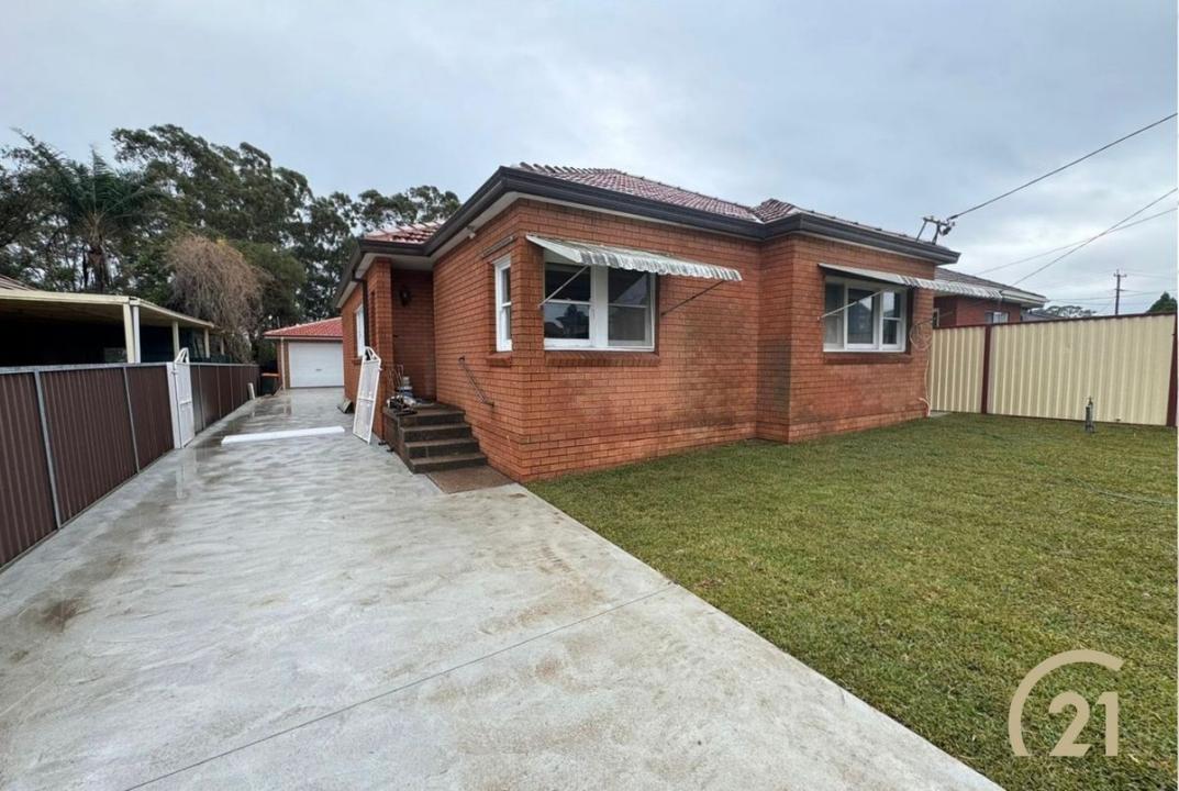 71 Hilltop Road, Merrylands, NSW 2160, Austrália