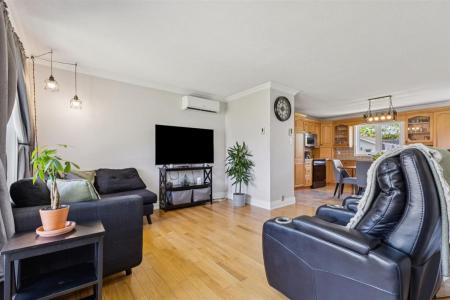 19 Rue de Gentilly, Gatineau (Gatineau), Quebec J8R 2E7, Canadá