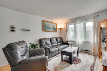 104  Rue Mayburry, Gatineau (Hull), 퀘벡주 J9A 2E2, 캐나다