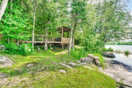 353 Ch. du Lac-Vert, Lac-Sainte-Marie, Quebec J0X 1Z0, CANADÁ
