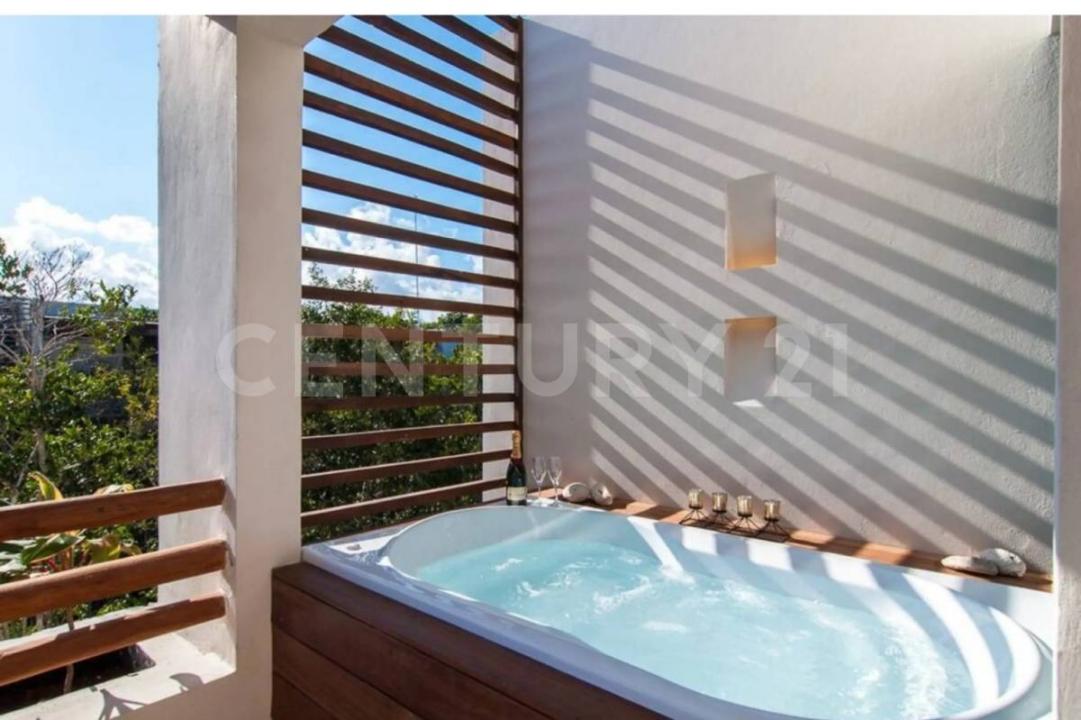 Manzana 2 Lote 9 Villa 32,, Tulum, Quintana Roo 77760, México