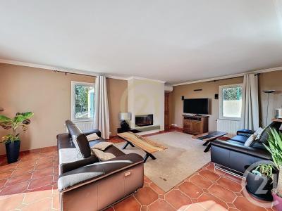 Uzes, Languedoc-Roussillon 30700, Francia