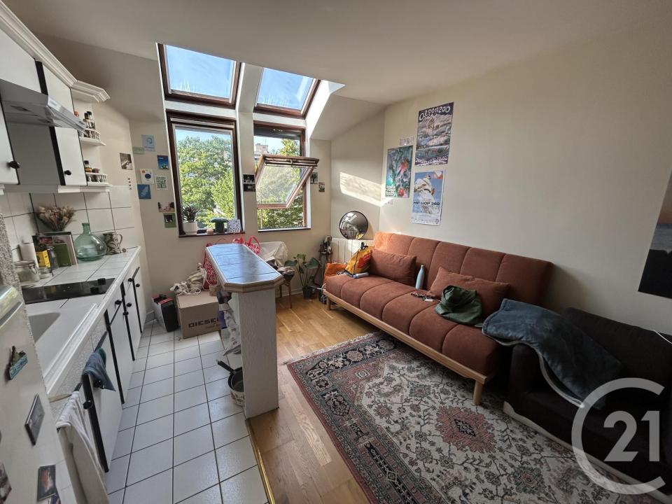 Avon, Île-de-France 77210, Francia