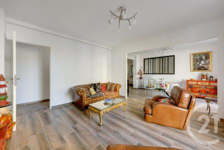 Paris, Île-de-France 75015, Pháp