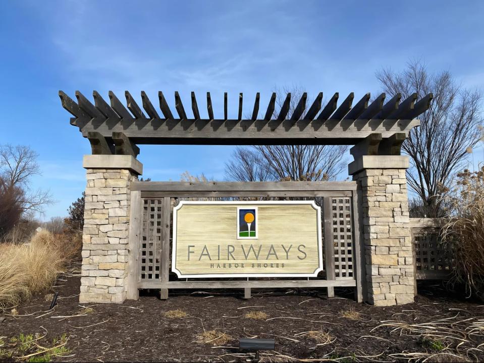 460 Golden Bear Court, St. Joseph, Мичиган 49085, Соединенные Штаты