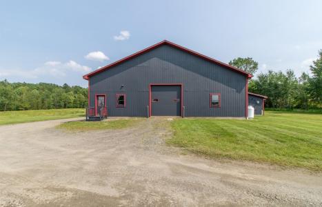 5931 VT Route 14 S, Irasburg, Vermont 05845, USA