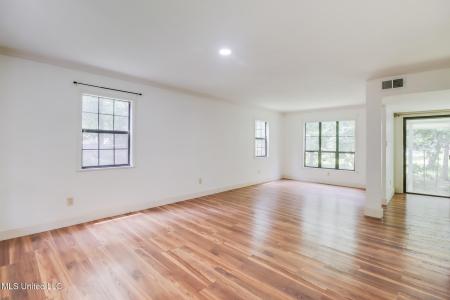 6910 Apuwai Place, Diamondhead, Mississippi 39525, États-Unis