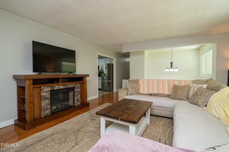 135 Riders Drive, Gate City, Virginia 24251, HOA KỲ