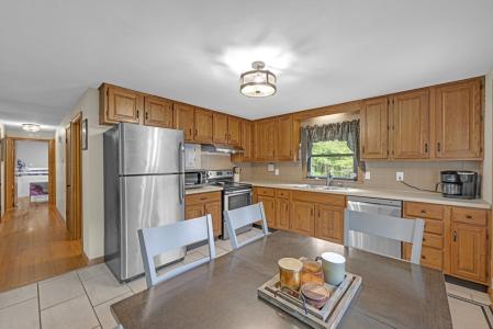 16 Fuller Rd, Sutton, Massachusetts 01590, Stati Uniti