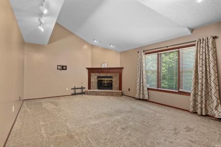 2312 Northgate Boulevard, Auburn, אינדיאנה 46706, ארצות הברית של אמריקה 