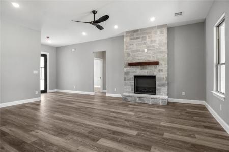 817 E 2nd Street, Weatherford, Texas 76086, USA