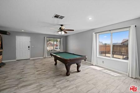 2133 Knollwood Court, Rosamond, California 93560, Estados Unidos