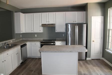 66 Sikes Circle, Mauldin, דרום קרוליינה 29662, ארצות הברית של אמריקה